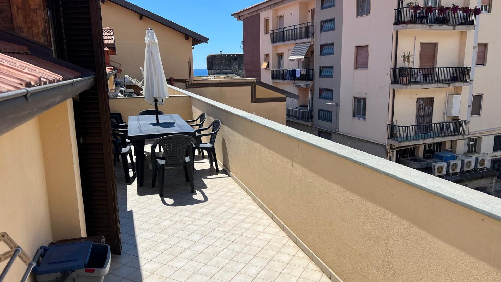 Garibaldi Appartamenti Riva Ligure Zewnętrze zdjęcie